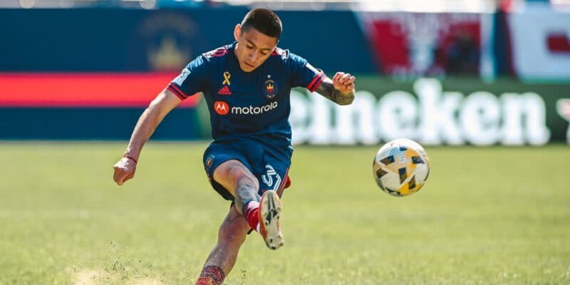Rosario Central arrebata a Chicago Fire al argentino Federico Navarro 