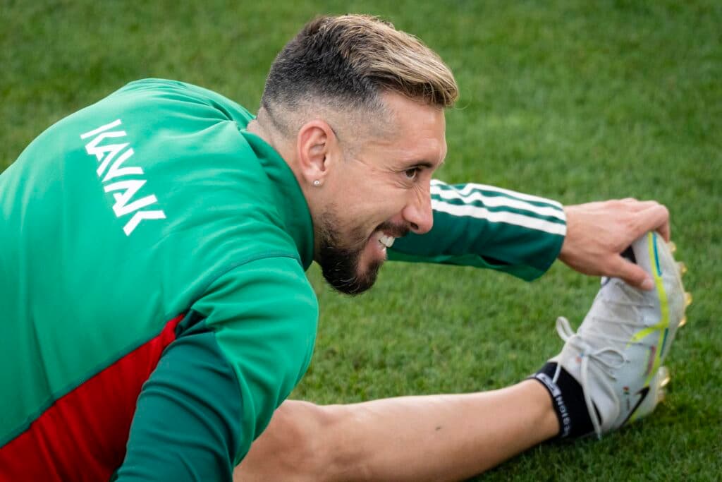 El mexicano Héctor Herrera prefiere vivir el presente y no pensar en la selección