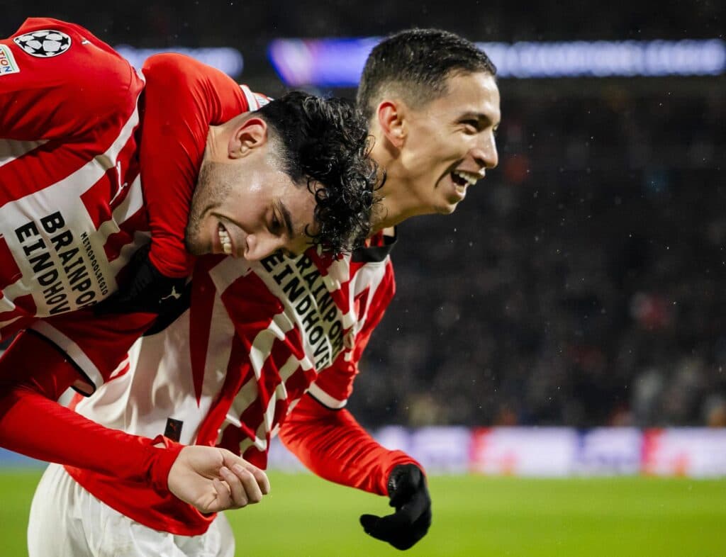 3-2. El Liverpool acaba como líder pese a estar sin sus latinos