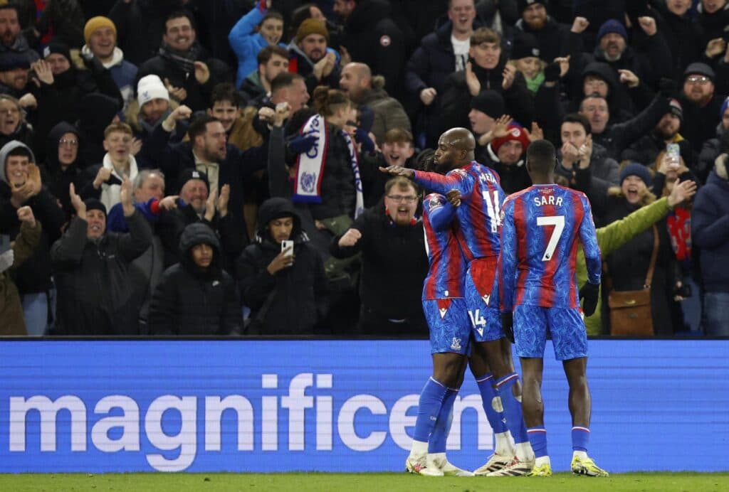 1-1. Chelsea y Palace empatan con cuatro sudamericanos en cancha
