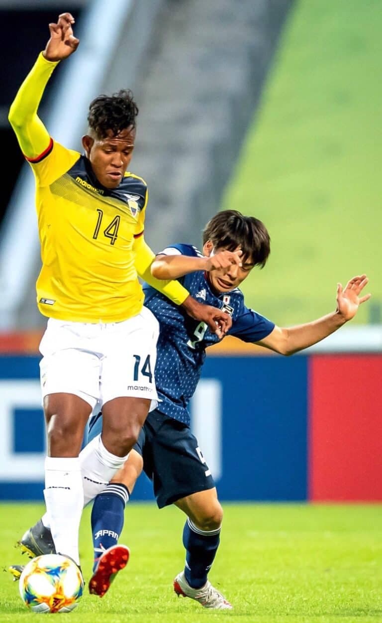 El ecuatoriano Richard Mina herido de bala