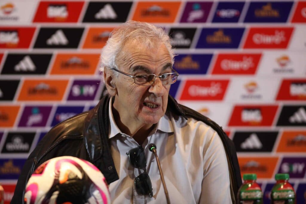 El uruguayo Fossati deja de ser seleccionador de Perú