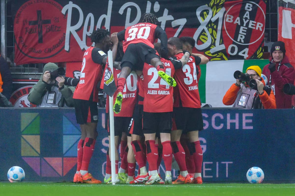 1-0. El Leverkusen del ecuatoriano Hincapié presiona al Bayern