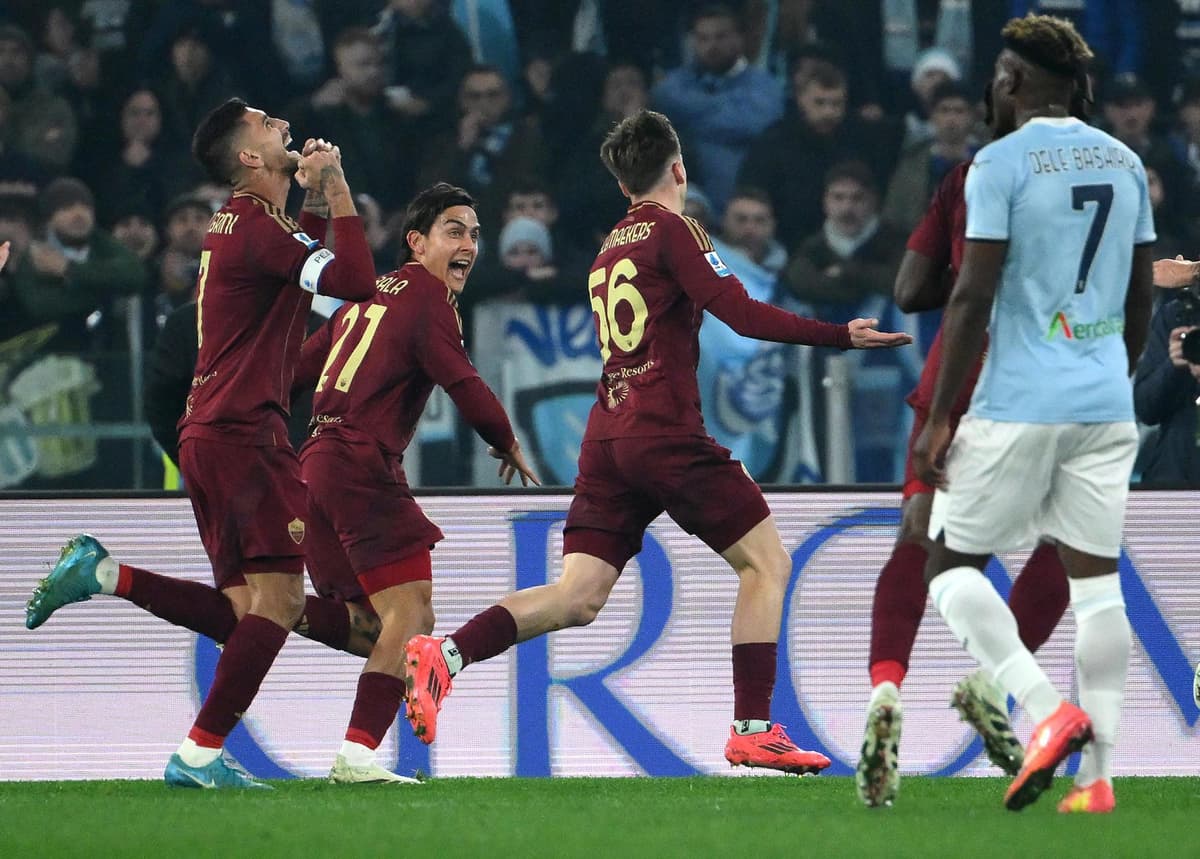 2-0. Con dos argentinos, La Roma aleja del titulo a La Lazio