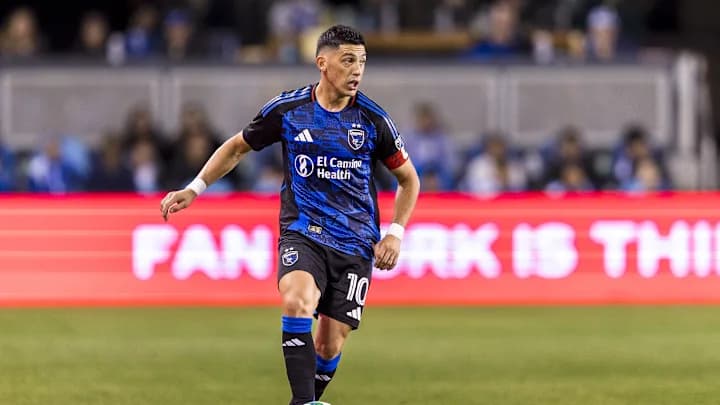 Argentino Espinoza y San Jose brillan al mismo tiempo, pero separados