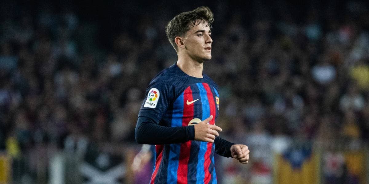 El español Gavi afirma su compromiso con el Barcelona