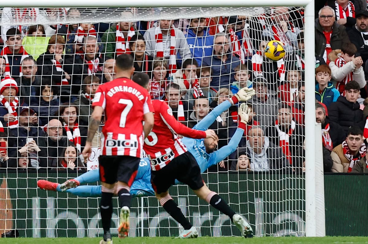 3-0. Girona y el argentino Gazzaniga reciben vendaval de goles