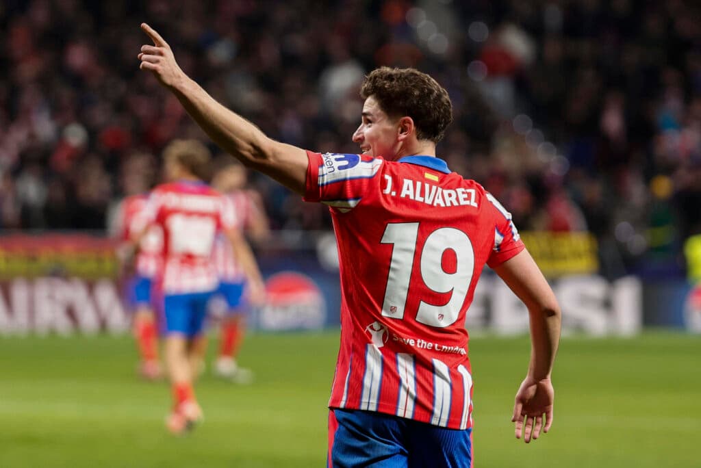 La racha goleadora del argentino Álvarez