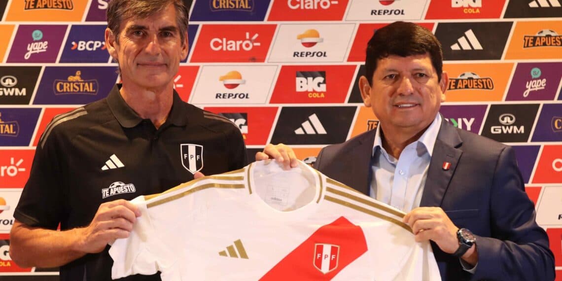 El argentino Oscar Ibáñez asume la selección de Perú con el reto de clasificarse al Mundial 2026