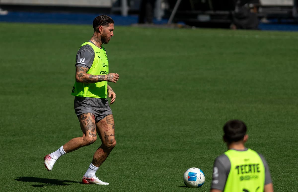 El español Sergio Ramos, listo para debutar con el Monterrey