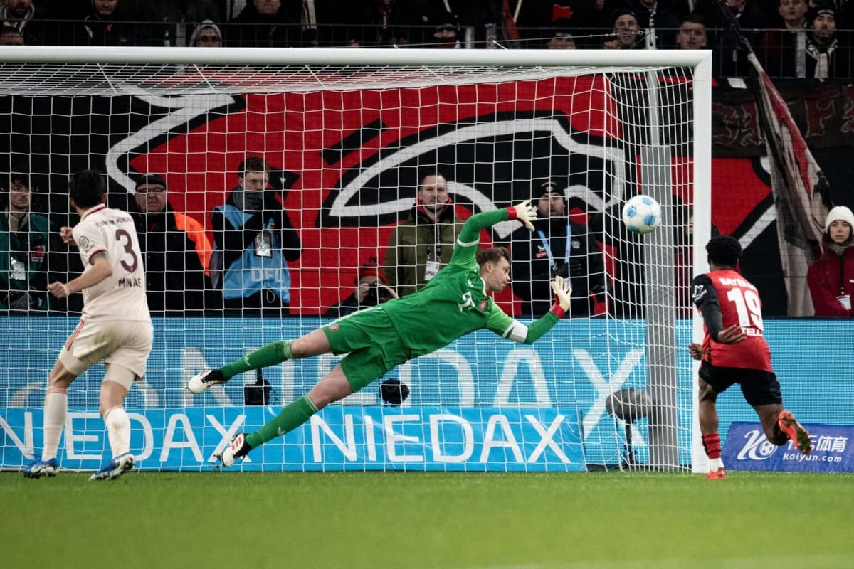 Con dupla sudamericana, el Leverkusen perdona al Bayern