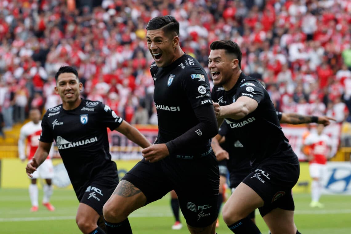 2-1. Deportes Iquique de Chile vence por penaltis a Santa Fe de Colombia