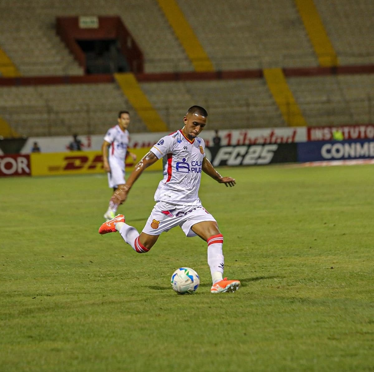 Atlético Grau avanza en Sudamericana con aporte argentino clave