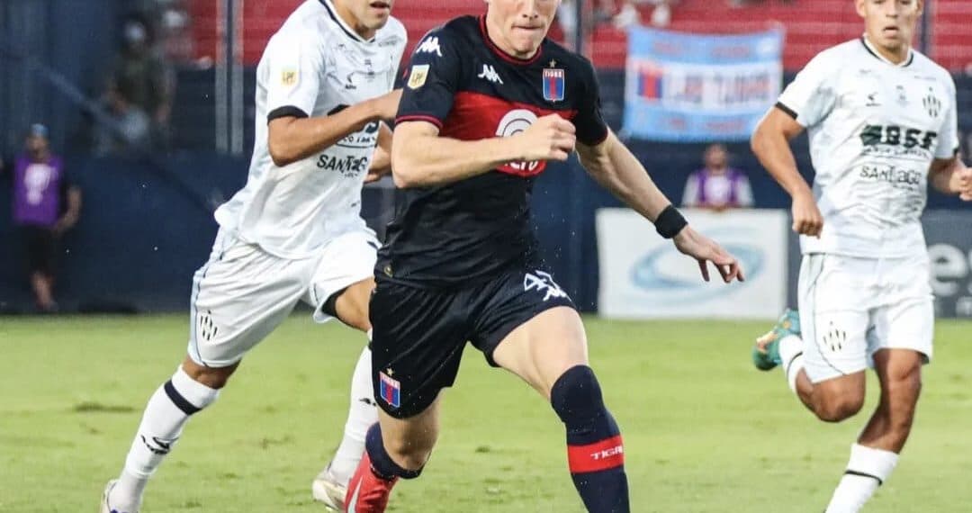 Central Córdoba venció a Tigre pese a gol de paraguayo Oviedo