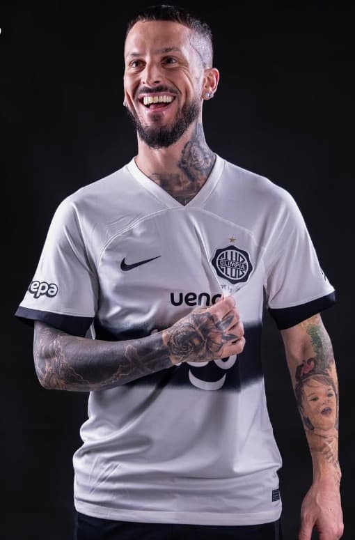 Olimpia iguala con General Caballero: amplia presencia extranjera