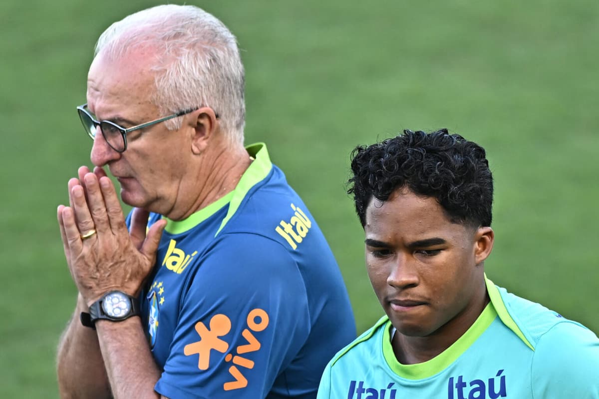 Una selección brasileña sin Neymar empieza a entrenar para el partido contra Colombia