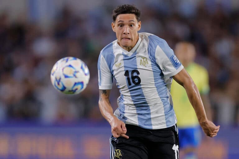 Los’ atléticos’ Molina, Julián Álvarez y Simeone, desconvocados de Argentina por un problema de vacunas