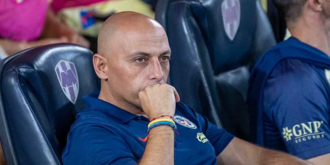El América del español Villacampa visita al lastimado Santos Laguna con todo a favor
