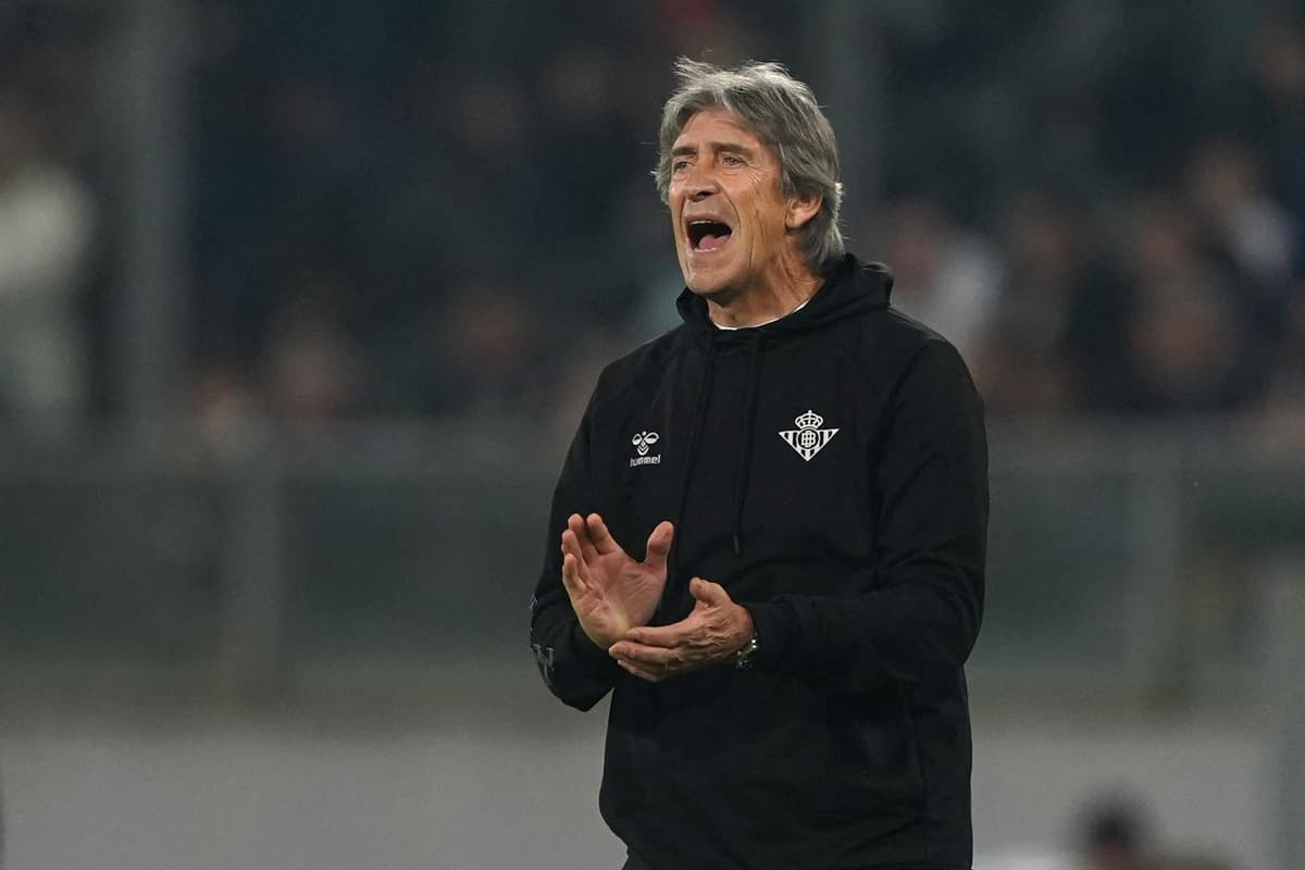 Betis del chileno Pellegrini tropieza en su pelea europea