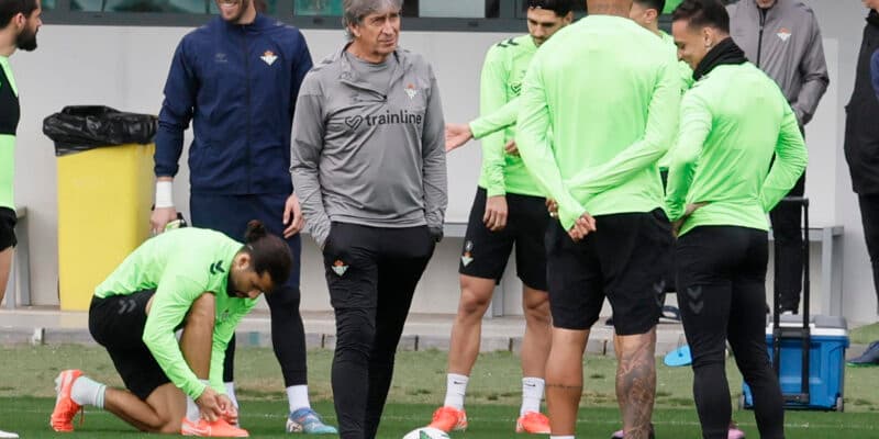 Betis y los objetivos del chileno Pellegrini