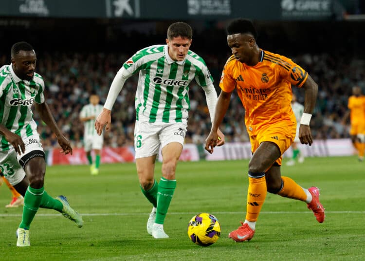 Brasileño Vinícius cumple 300 partidos con el Real Madrid