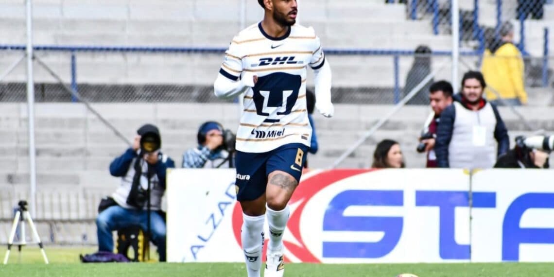 Latinos destacan en empate de Vancouver ante Pumas por Concachampions