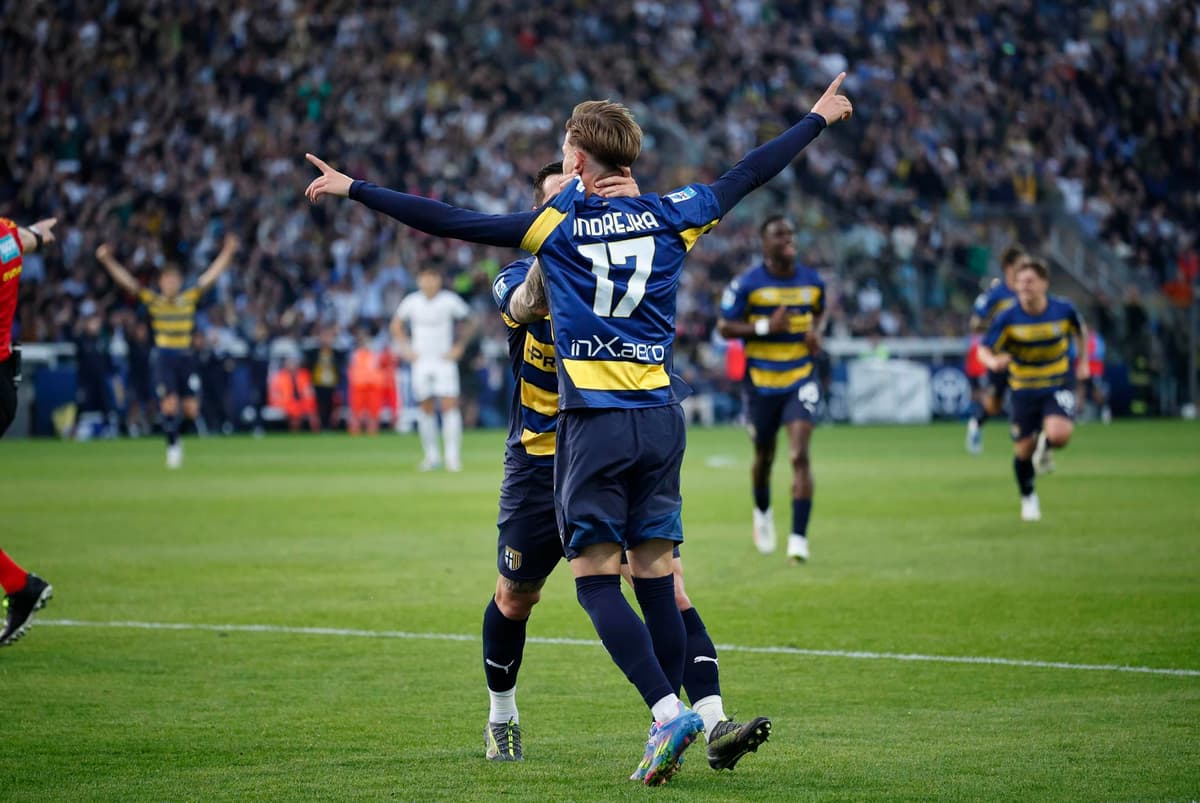 El argentino Mateo Pellegrino le da al Parma el pase a octavos