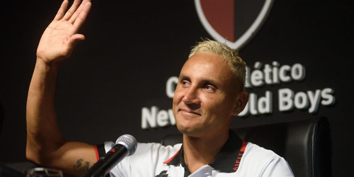 Costarricense Keylor Navas: «Barça contactó conmigo y lo ví como halago; si fuera el Madrid voy nadando»