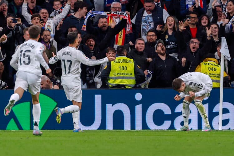 Uruguayo Valverde sostiene una lucha agónica