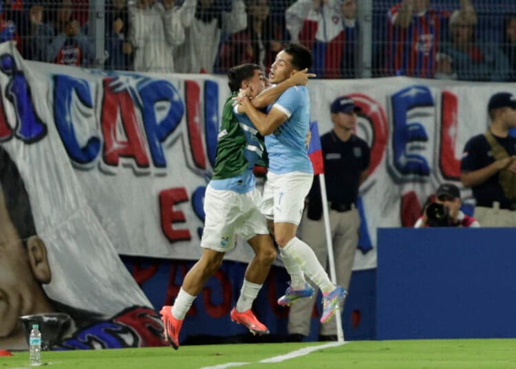 El argentino Santiago González mantiene la fe de Sporting Cristal