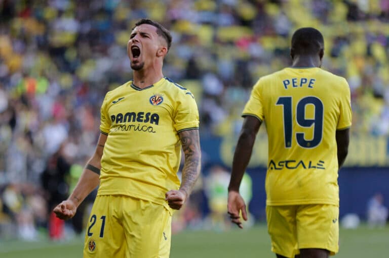 Con pareja sudamericana, Villarreal llega a la quinta plaza