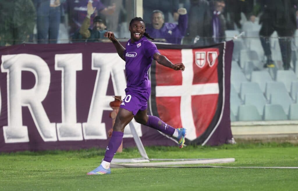 Fiorentina se cita en semis con el Betis del chileno Pellegrini