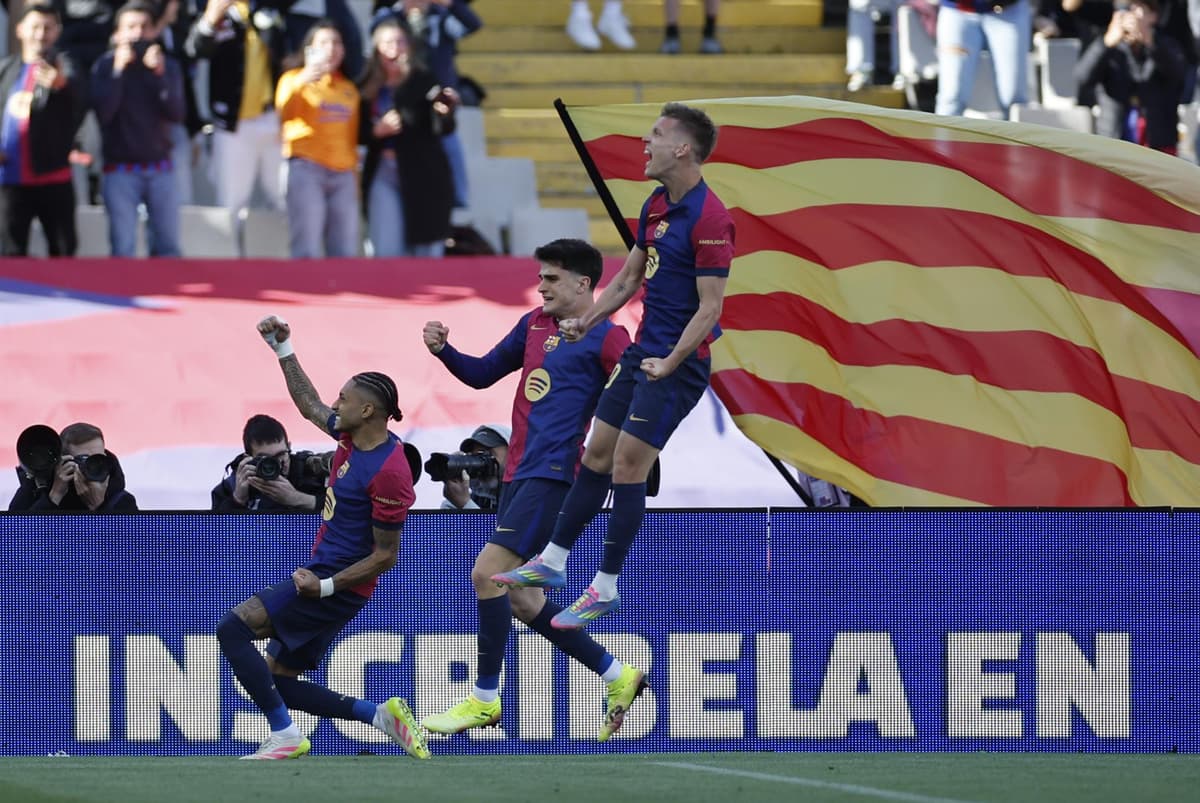 Brasileño Raphina culmina la remontada del Barcelona