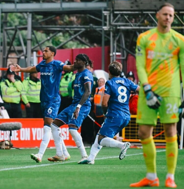 Con sudamericanos clave, Chelsea clasifica a Champions League en última fecha de Premier
