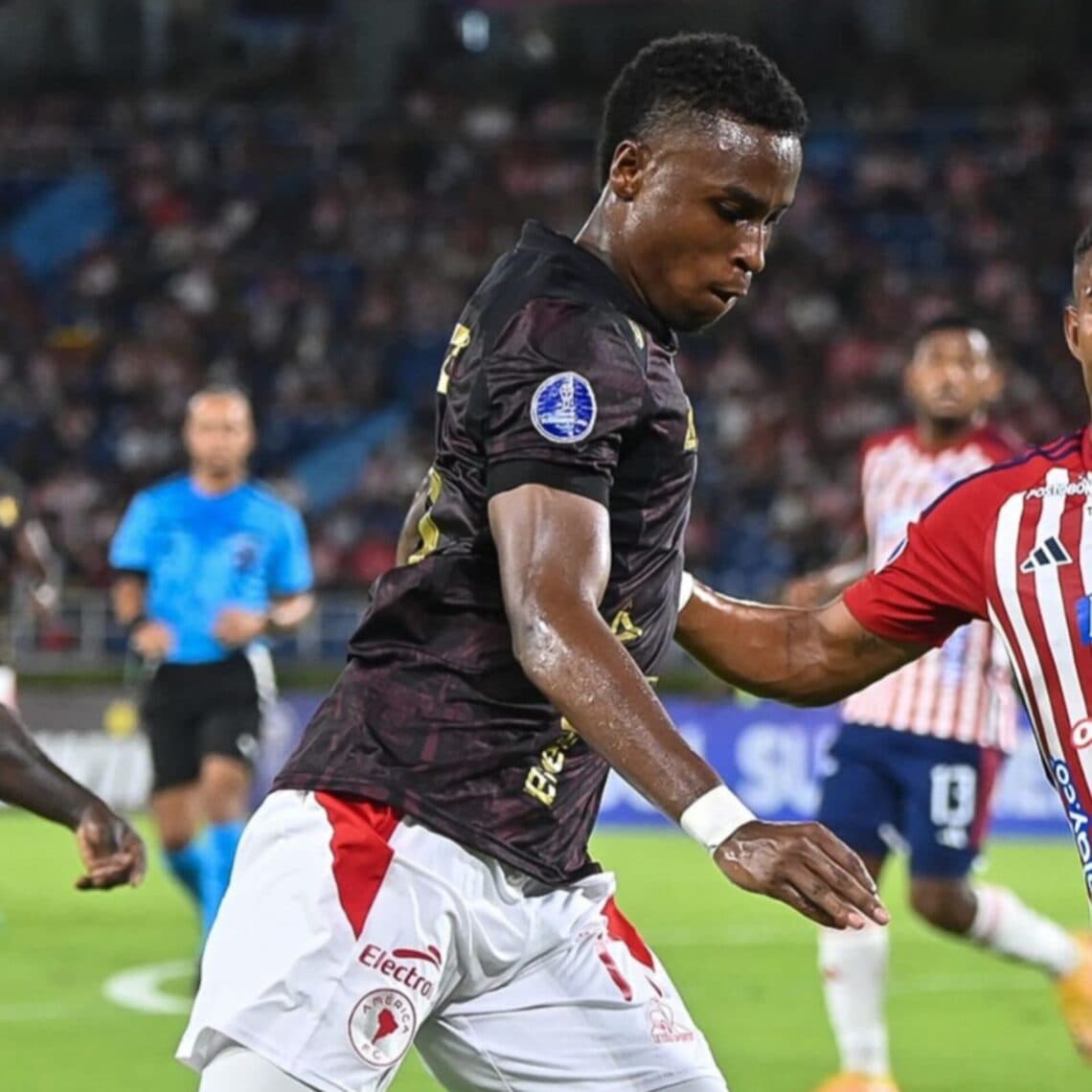 Junior vs. América de Cali, duelo «por la cima» en Colombia