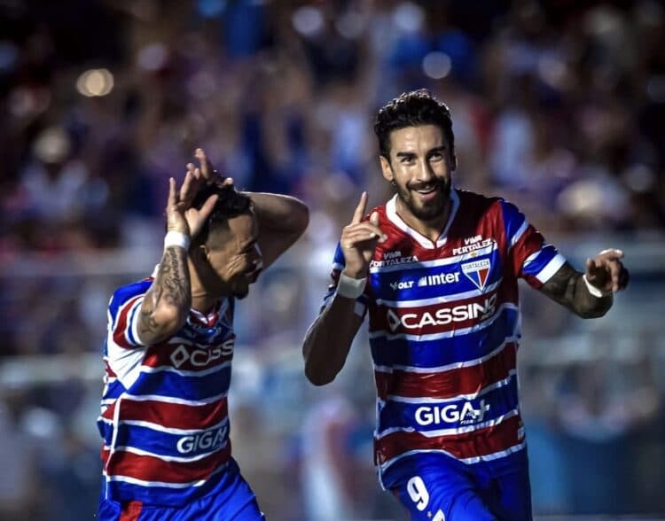 Un «póker de latinos foráneos» se abren espacio en Equipo de la Semana del Brasileirao