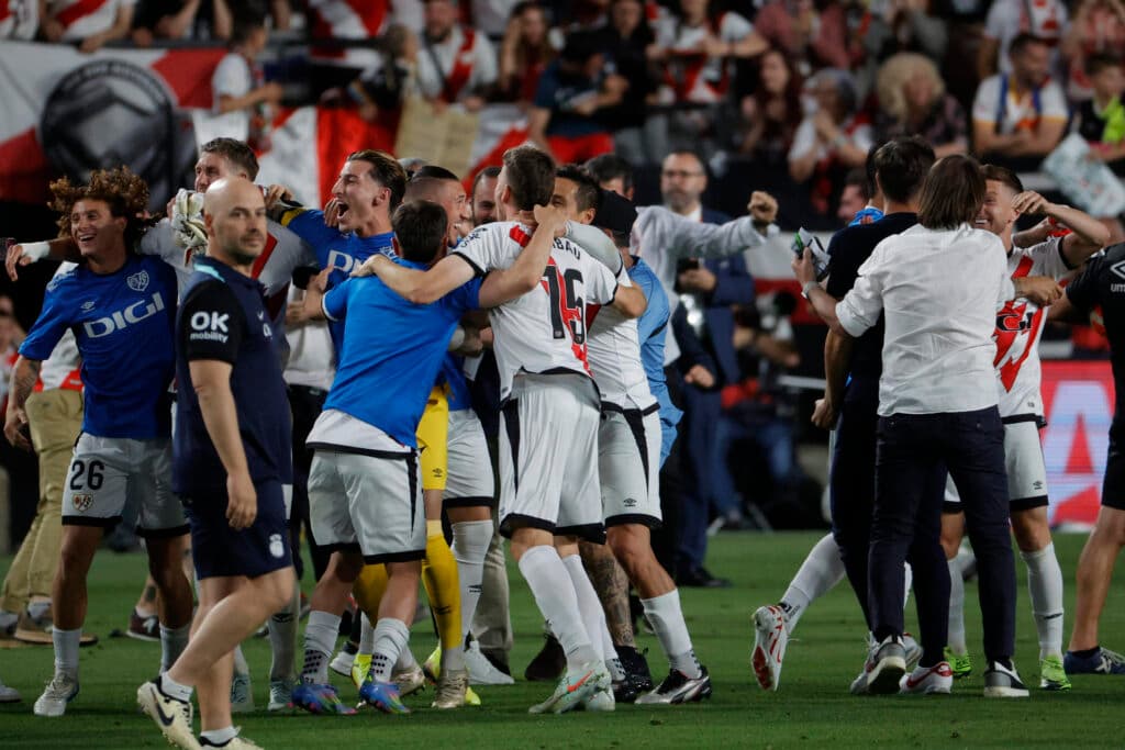 Un centenario brillante del Rayo con el argentino Batalla