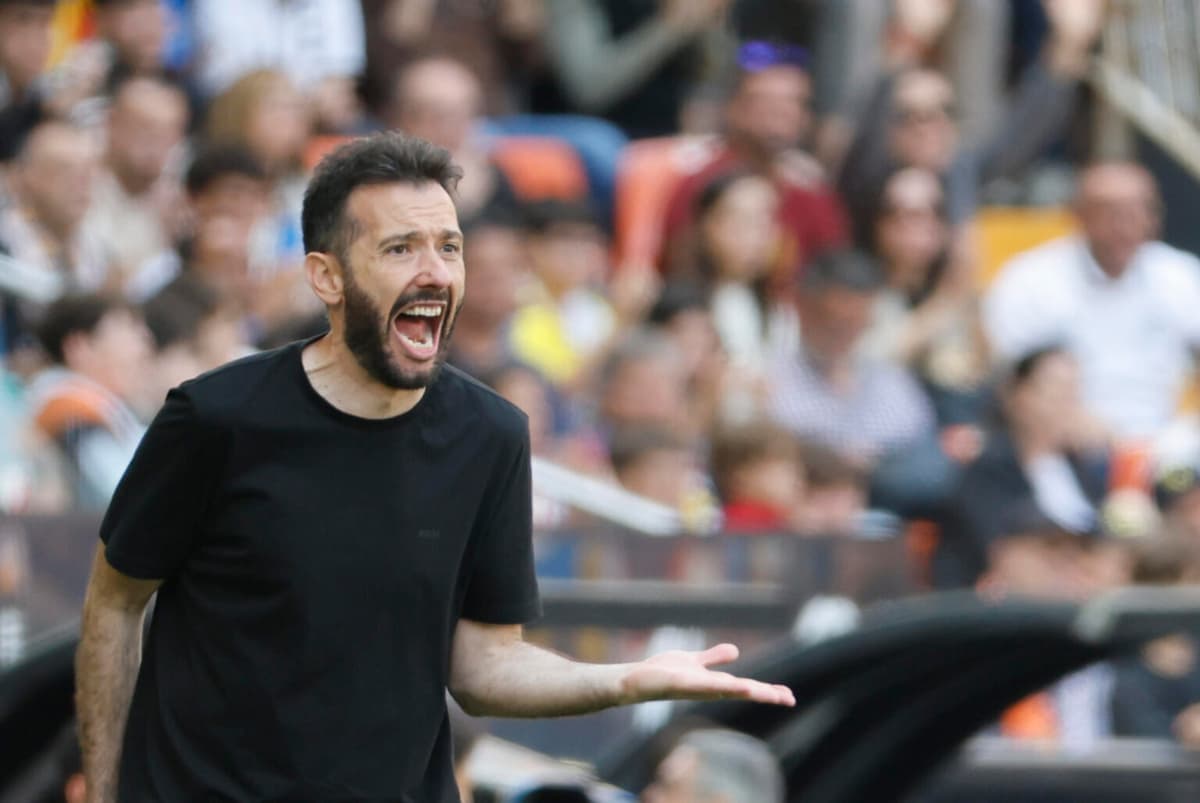 Valencia vence al Barcelona, ya campeón y el argentino Guido Rodríguez destaca