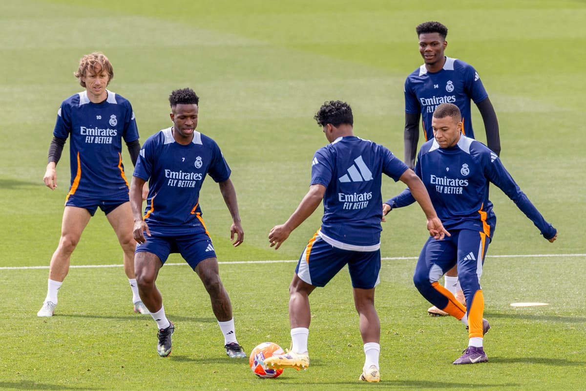 Brasileño Rodrygo regresa a la convocatoria del Madrid