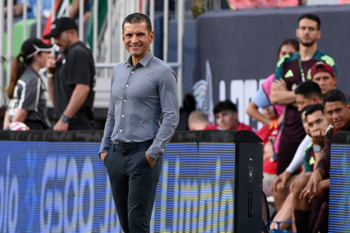 El mexicano Jaime Lozano ficha como entrenador del Pachuca, al que dirigirá en el Mundial de clubes