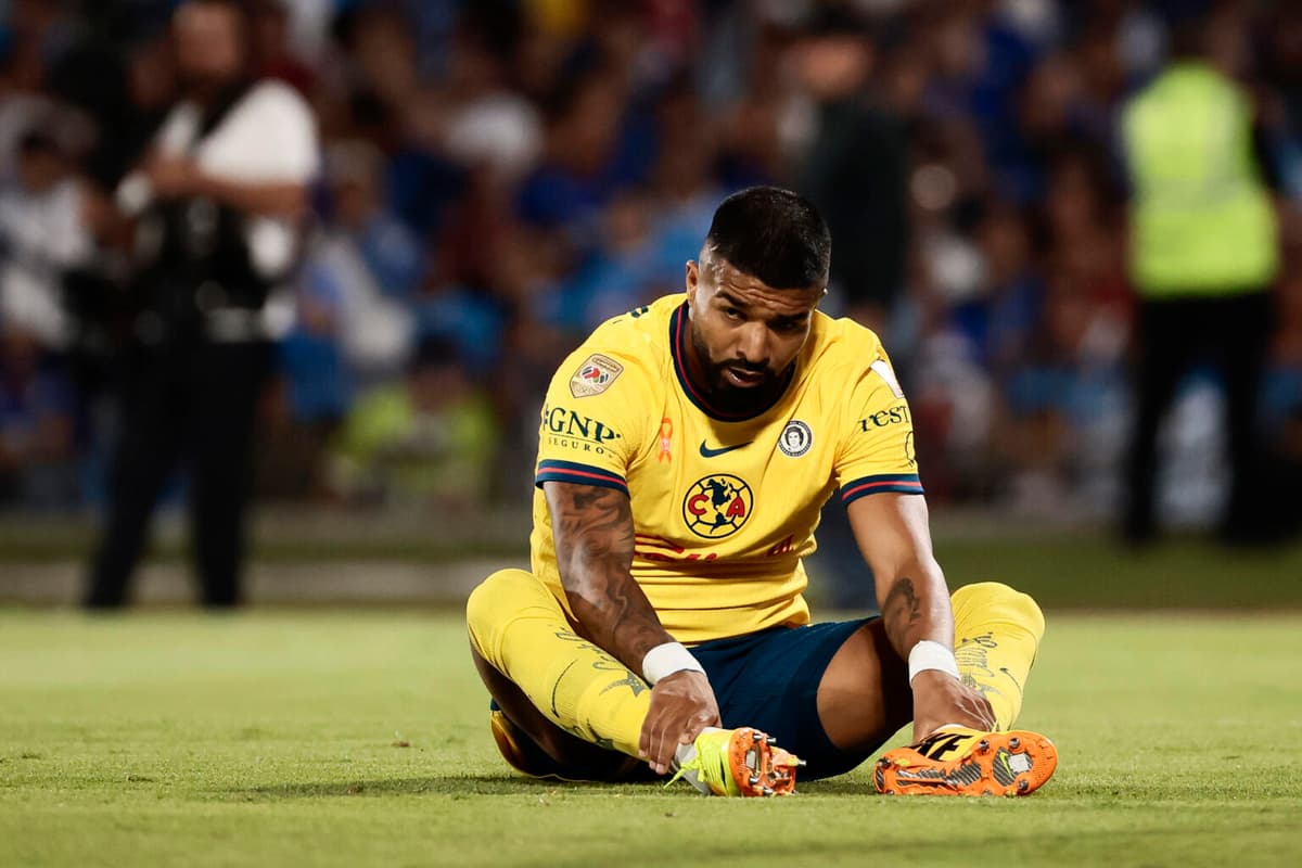 El tridente sudamericano de América: pocos goles y muchas dudas