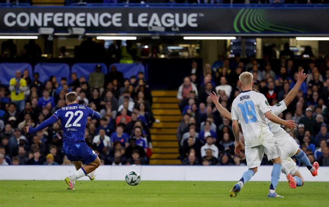 Trámite, victoria y final para el Chelsea del argentino Fernandez