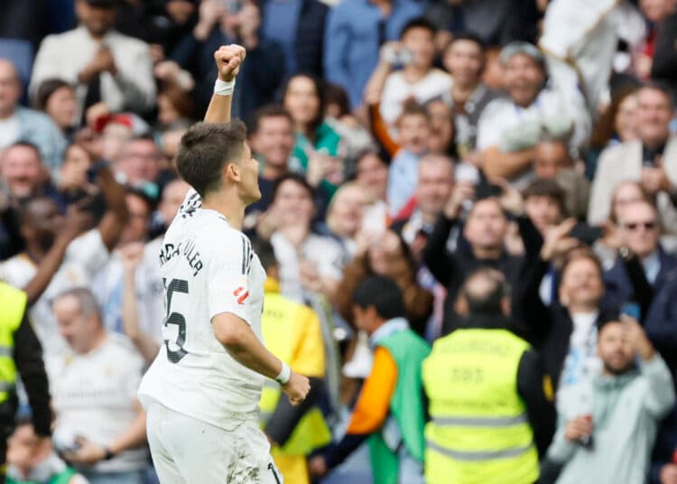 El Madrid de la mano del uruguayo Valverde no se baja de LaLiga