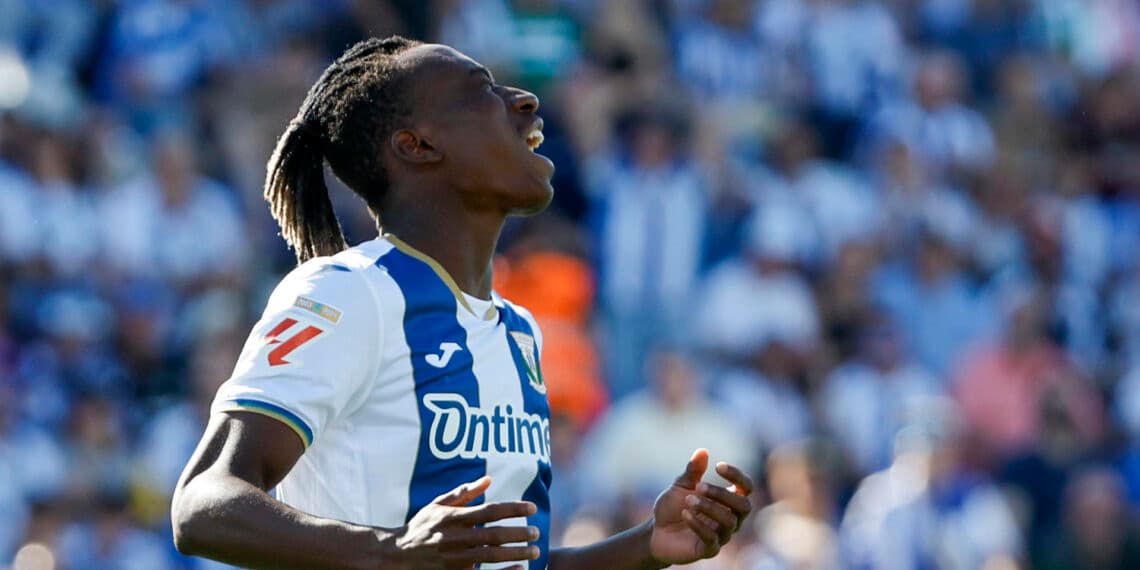 Leganés y el peruano tapia se van al descenso