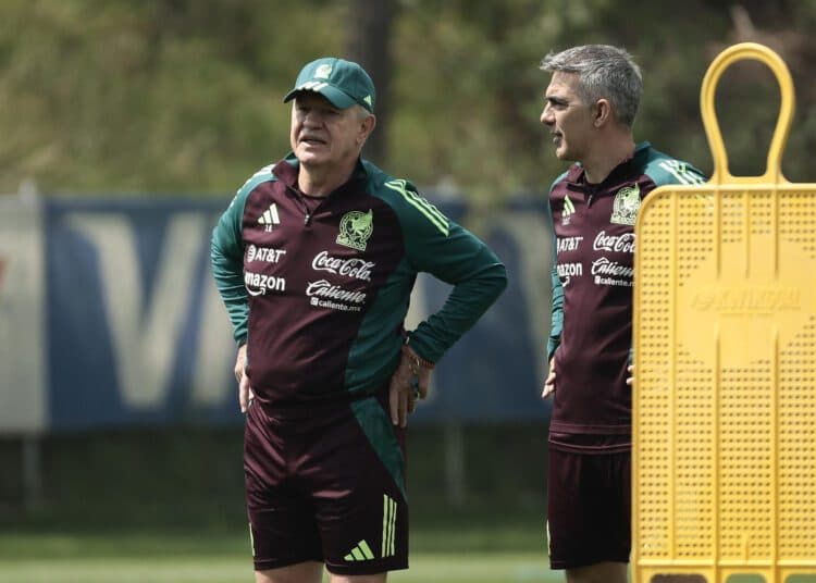 Javier Aguirre asegura tener definidos a 10 futbolistas mexicanos para el Mundial 2026