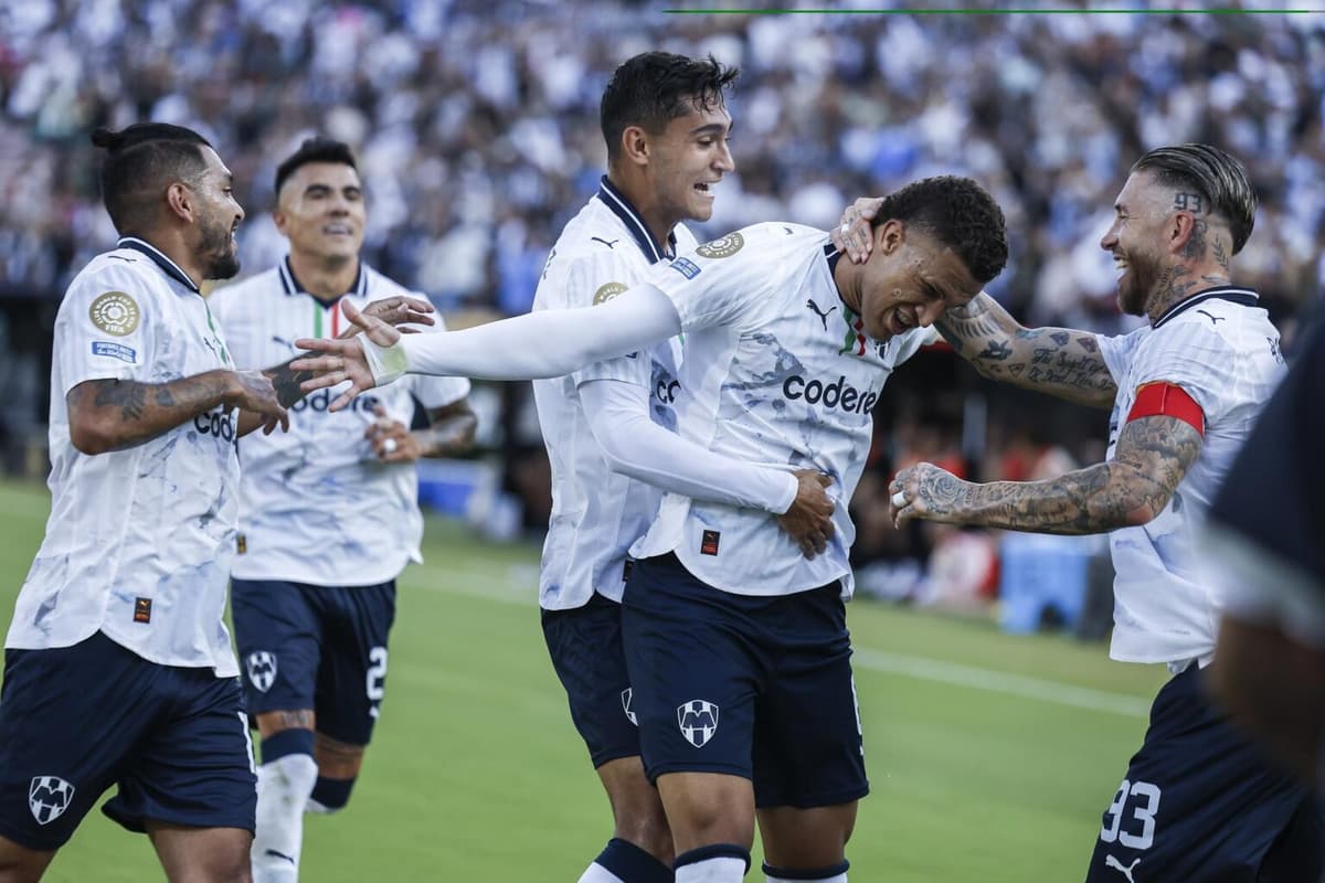 Monterrey con doblete del mexicano Berterame abraza el sueño de los octavos