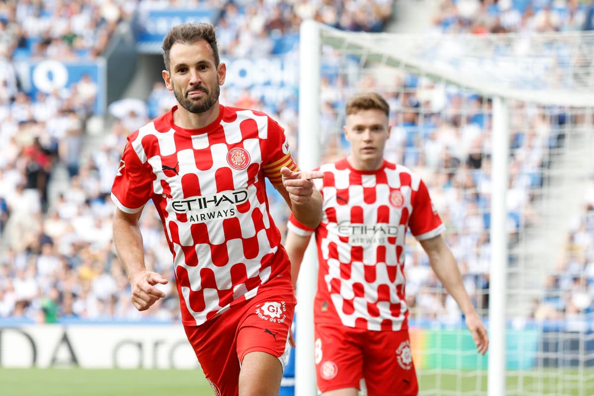 El uruguayo Cristhian Stuani amplía su contrato con el Girona por una temporada más