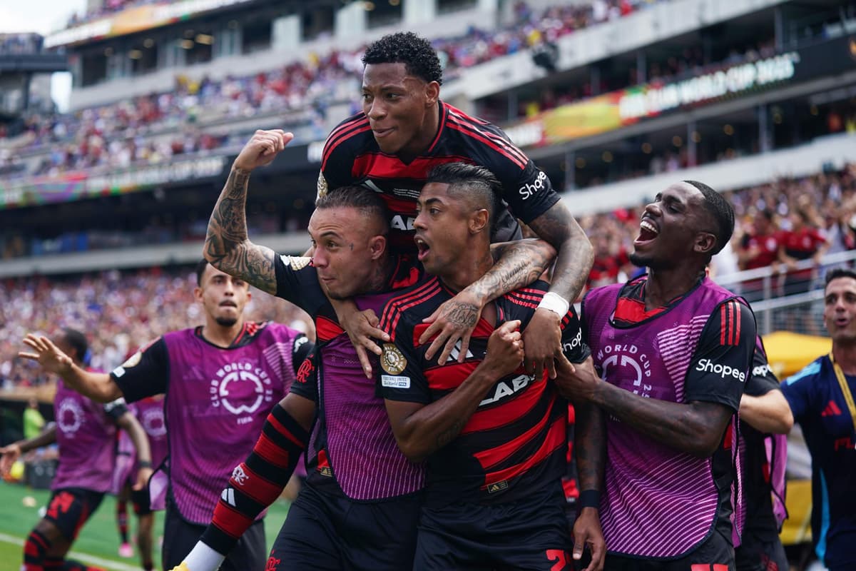 El uruguayo De Arrascaeta logra record, en historica goleada del Flamengo