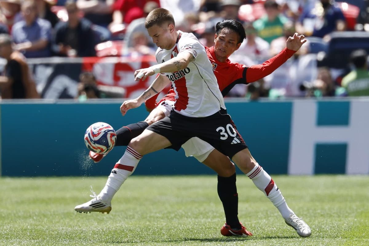 River Plate cumple su parte al vencer en el debut al Urawa Red Diamonds
