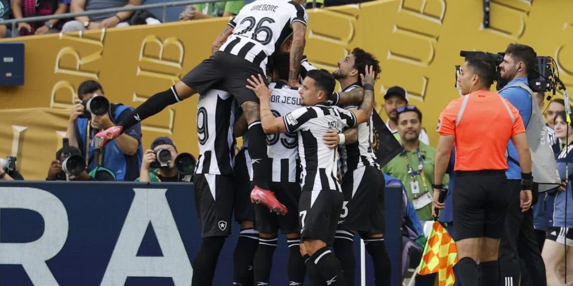 El Botafogo pone a prueba su modo de juego ‘a lo Ancelotti’ en el duelo contra LDU Quito